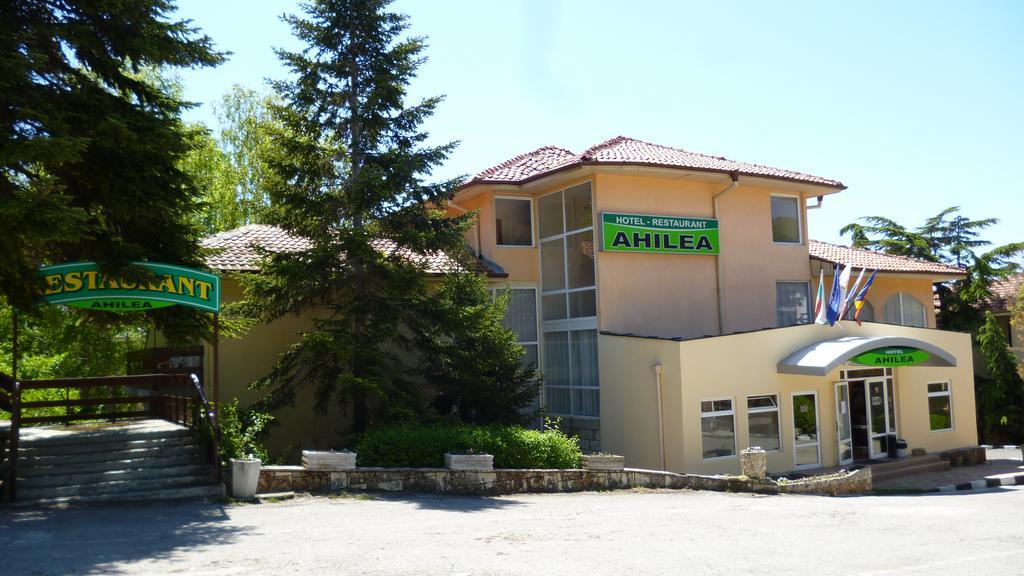 Ahilea Hotel - Free Pool Access Balčik Exteriér fotografie