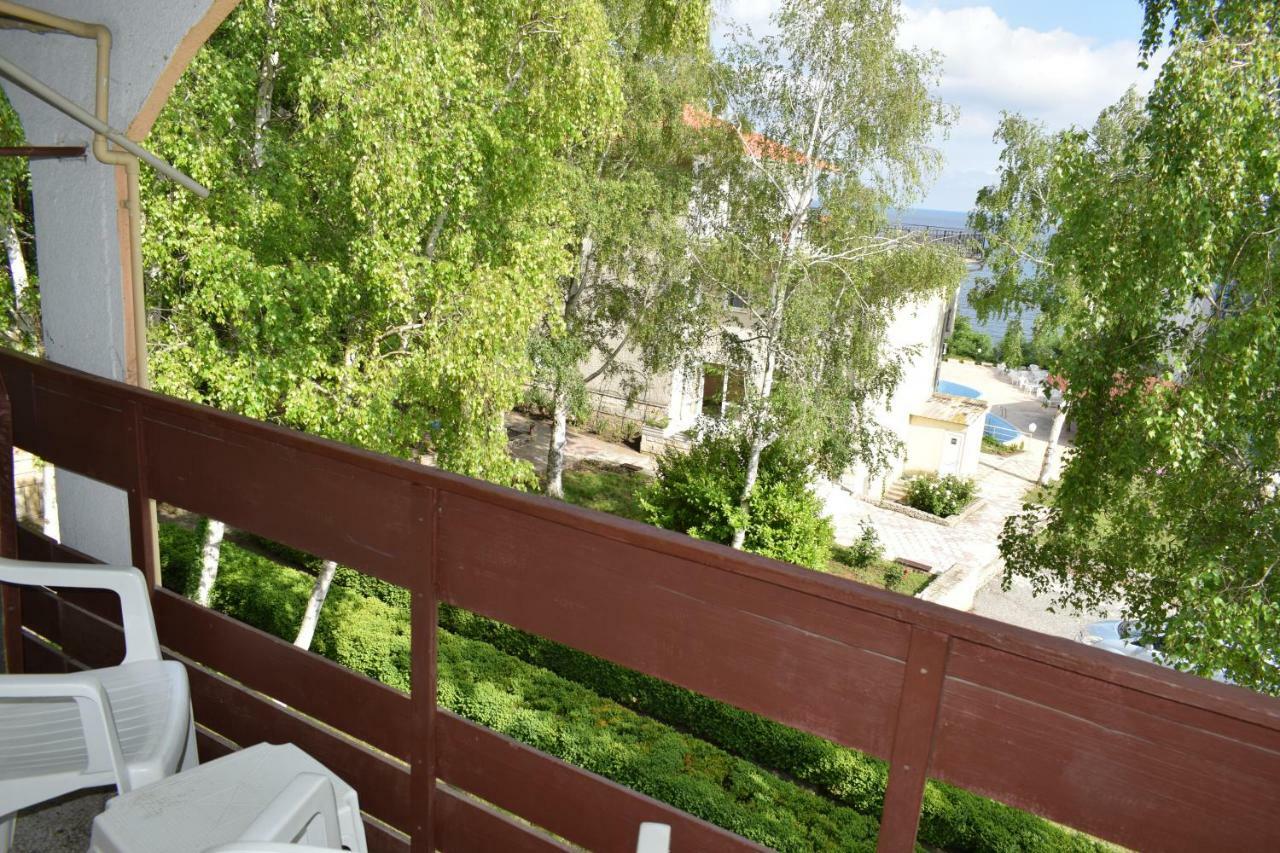 Ahilea Hotel - Free Pool Access Balčik Exteriér fotografie